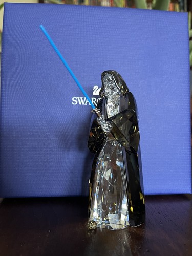 Swarovski star wars - wars:, statuina