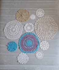 Lotto di centrini fatti a mano