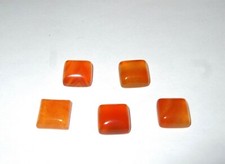 - Cabochon Pietra