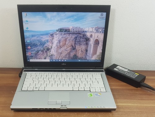 Fujitsu lifebook s6420 p8700 - fujitsu,