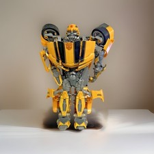 TRANSFORMERS Hasbro Ultimate