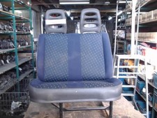 Sedile posteriore sinistro