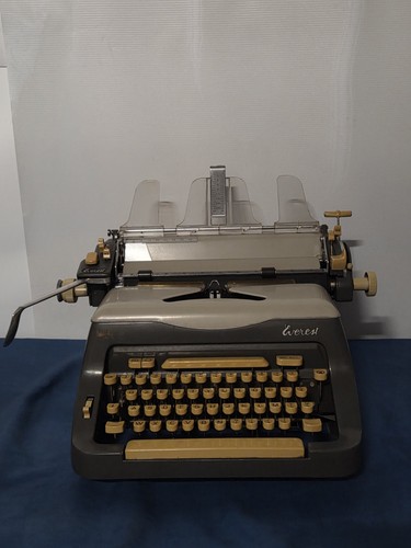 Macchina scrivere everest - macchina,