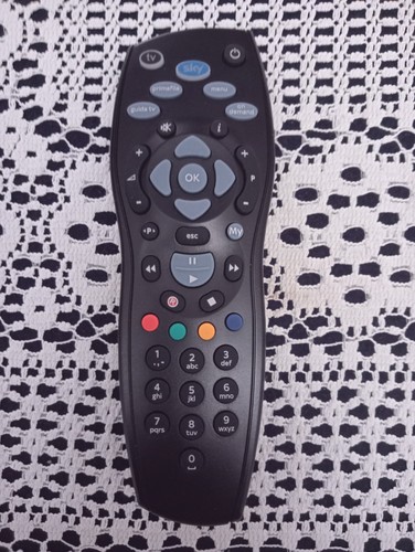 Telecomando decoder sky e - sky,