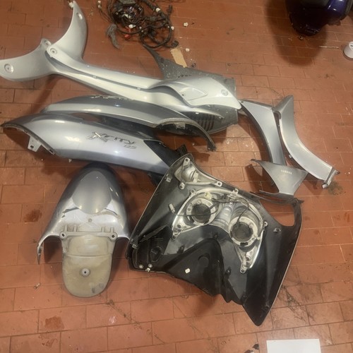 Carene grigie yamaha - ,