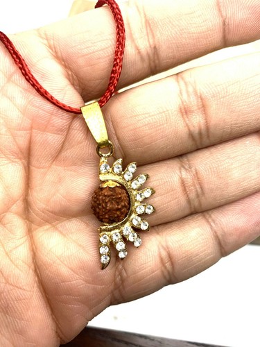 Rudraksha surya medaglione - surya,