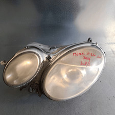 A2118201361 Proiettore Sinistro MERCEDES-BENZ Classe E (W/S211) 350 Ber 4p/b/3498cc