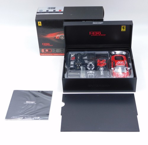 Enterbay garage models ferrari - enterbay,