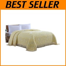 Quaint Medallion Chenille