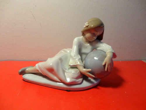 Lladro world fantasy - "world, fantasy"