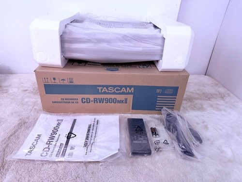 Oggetto mai usato - !, tascam
