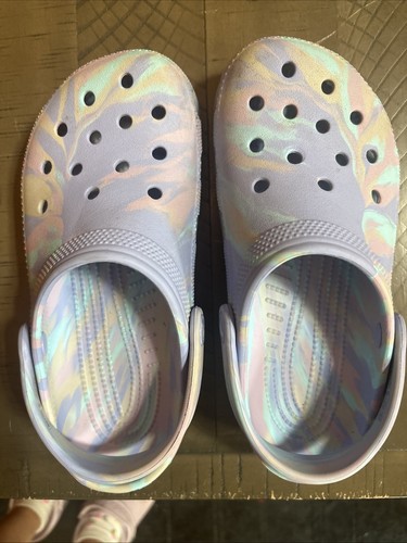Crocs viola vortice bambina