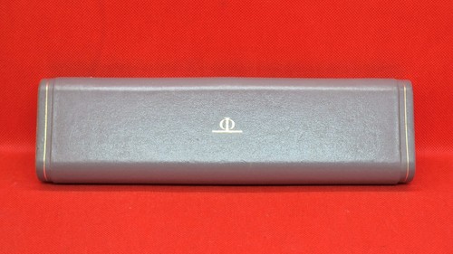 Baume mercier box - &,