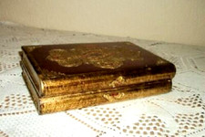 HWR Scatola Libro Impilata