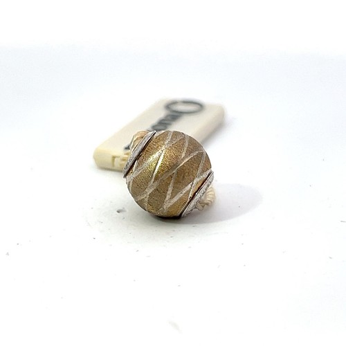 Charm argento sterling - in,