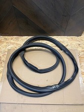 Guarnizione gomma anteriore