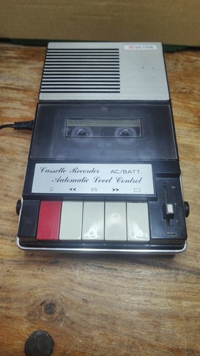 Registratore cassette - a,