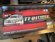 Kit auto radiocomandata Tamiya