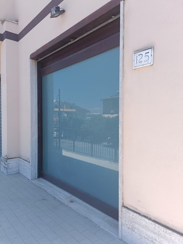 Vetrina esterna per negozio - vetrina,