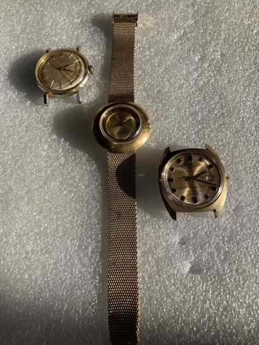 Tre orologi polso - polso, timex