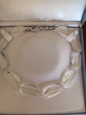 Collana in quarzo ialino (cristallo di rocca) con chiusura in argento