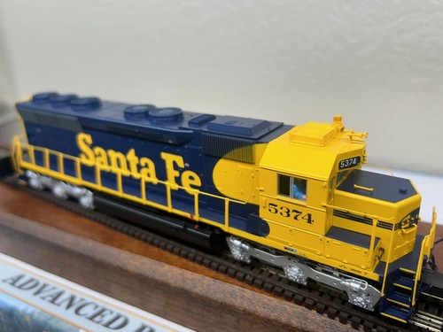 Santa atsf sd45 loco - atsf, dcc