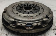 KIT FRIZIONE E VOLANO PER FORD Focus Berlina 3° Serie diesel 1800 (04>08)