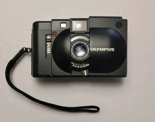 Vintage olympus 35mm - xa,