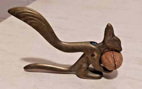 Schiaccianoci artigianale - schiaccianoci,