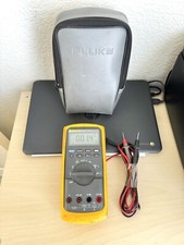 Multimetro Fluke 83 III con