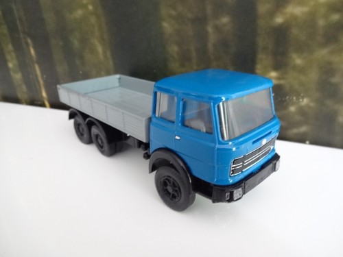 Old cars 3 - 1/43, 697