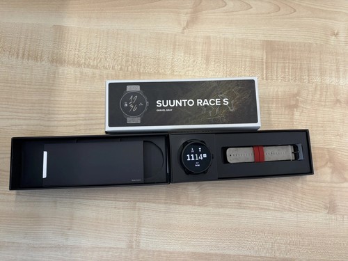Smartwatch gps suunto race - gps, s