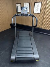 Technogym SKILLRUN TX 500 10"