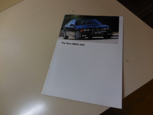 Bmw 320i depliant giapponese - bmw,