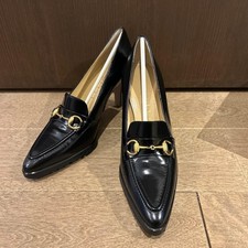 Mocassini Gucci a punta