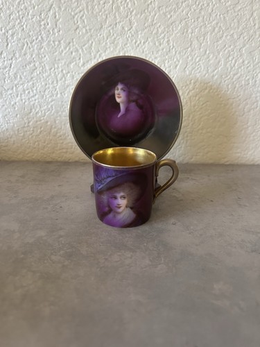Piattino tazza vintage viola