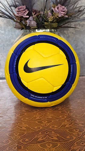 Nike total aerow - nike, hi-vis