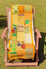 Vecchia sedia reclinabile in