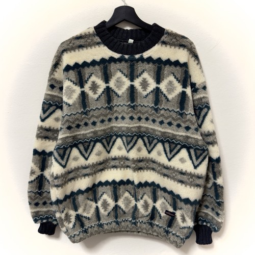 Cape horn vintage - horn, fleece