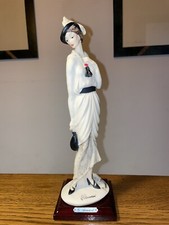 Statuetta Giuseppe Armani -