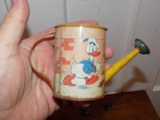 Annaffiatoio in latta vintage