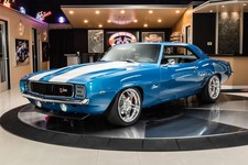 POSTER blu showroom Chevrolet