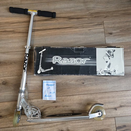 Scooter vintage y2k 2000 - scooter,