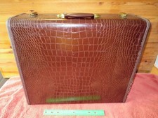 VINTAGE SAMSONITE SHWAYDER