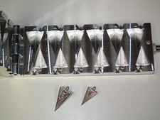 Stampo affondatore piramide