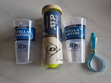 Gadgets ATP FINALS 2025 3 palline da tennis Dunlop e 2 bicchieri Stella Artois