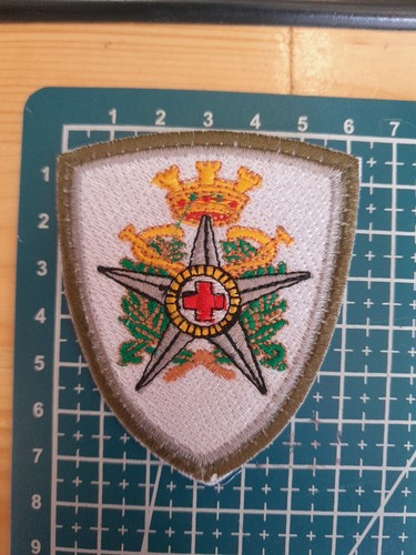 Scudetto croce rossa militare - croce,