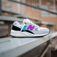 NEW BALANCE 580 LIGHT GREY