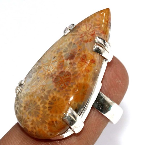 Anello corallo fossile