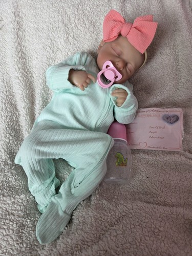 Bambola neonato corpo stoffa